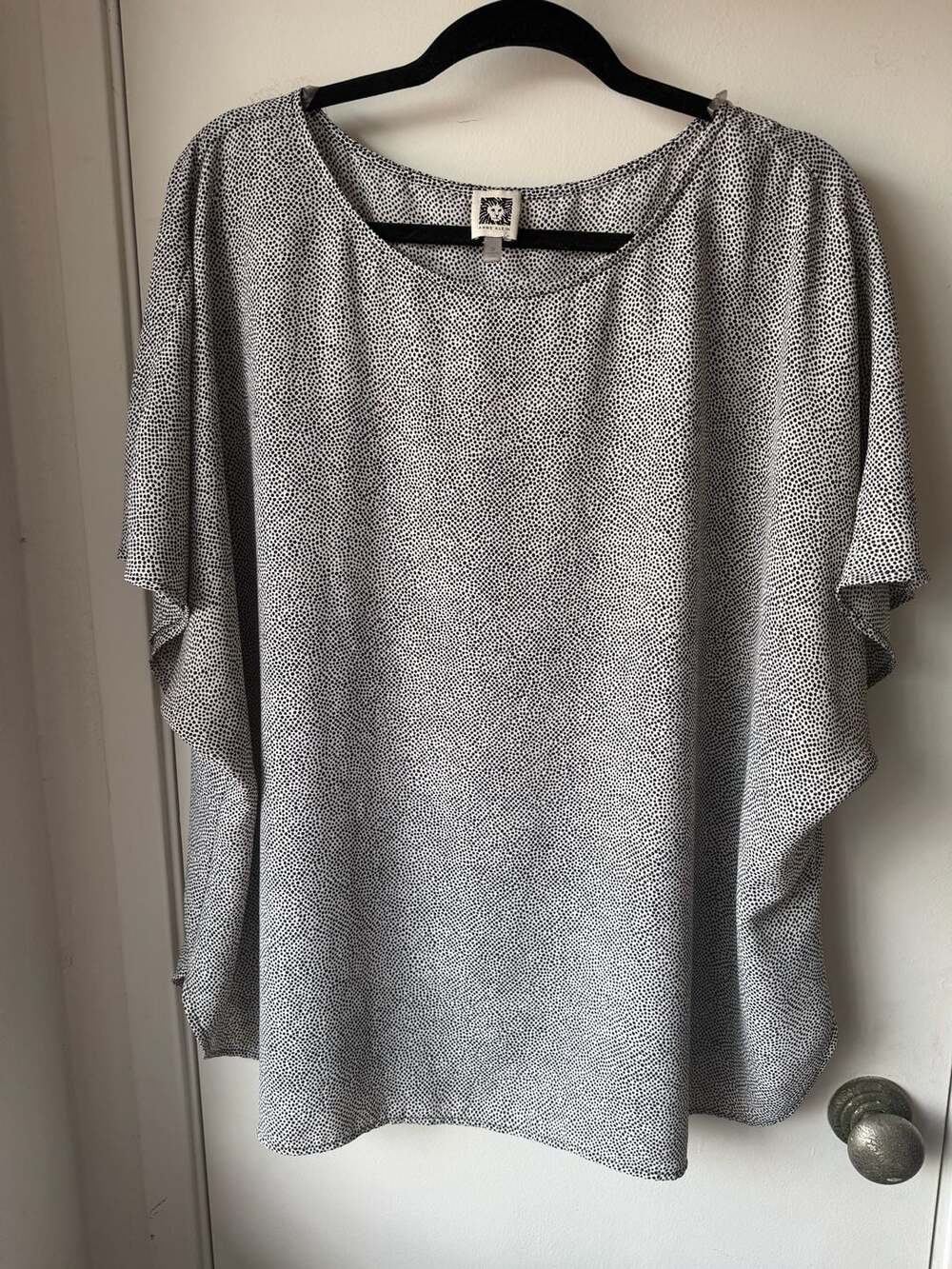 Anne Klein Microdot Blouse Size 3X Black White Short Sleeve Top